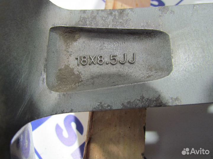 Диски Lexus R18 Литые 5x150 J8.5 HS1