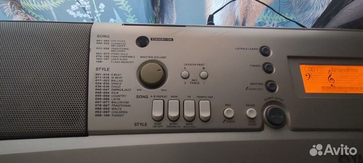 Синтезатор yamaha PSR-E303