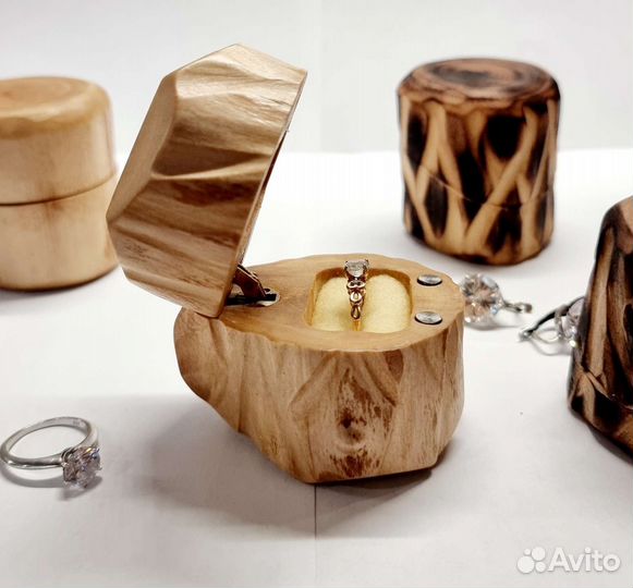 Коробочка для кольца, серёжек - пень,ручная работа