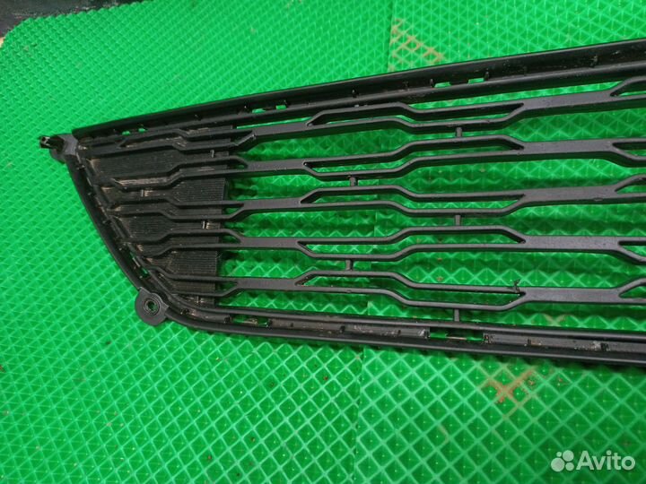 Решетка радиатора (нижняя) Kia Ceed ED 2010 рестай