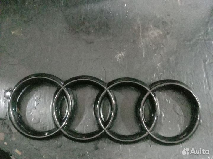 Кольца Ауди а6 с6 на решетку радиатора