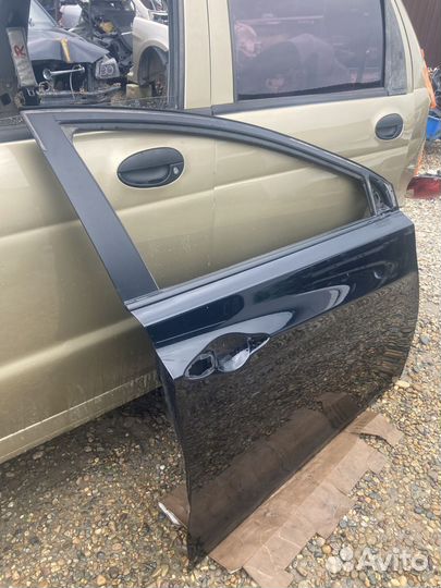 Передняя правая дверь Хендай Элантра 5 MD, Авант