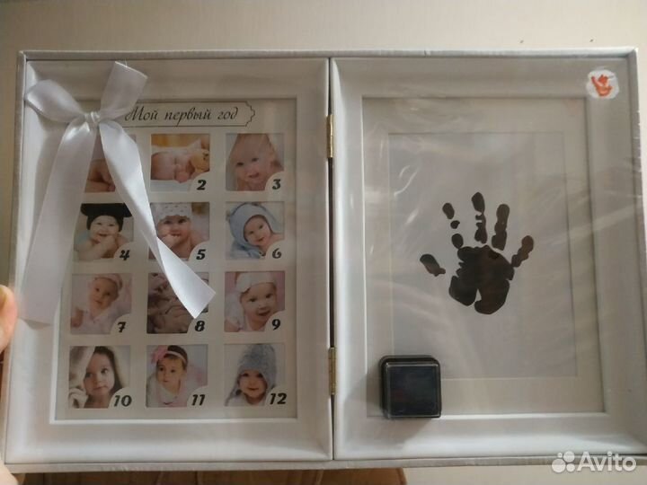 Подарок новорождённому Отпечаток ручки малыша