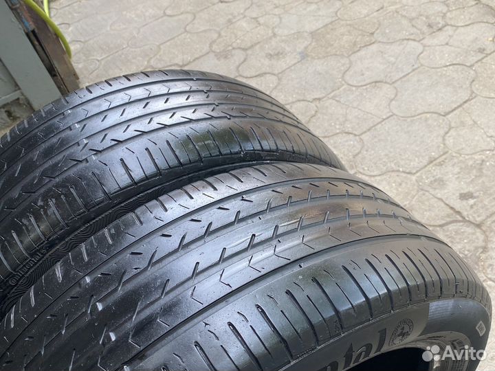 Continental ContiPremiumContact 5 215/55 R17 94W