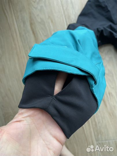 Сноубордический комбинезон