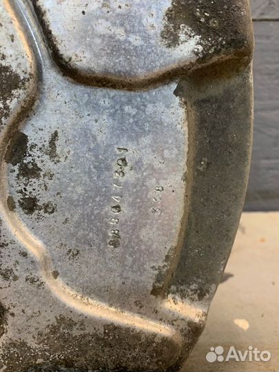 Кулак поворотный задний левый Bmw X7 G07 M-pack