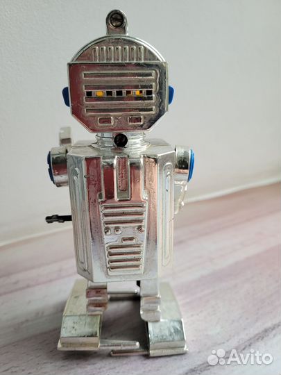Игрушка СССР Робот