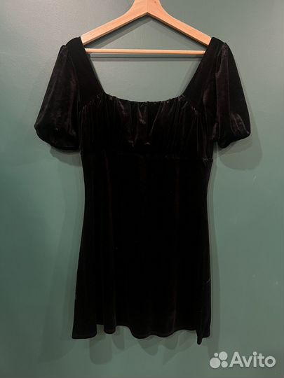 Платье черное короткое