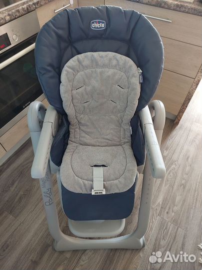 Продам стульчик для кормления Chicco Polly Magic