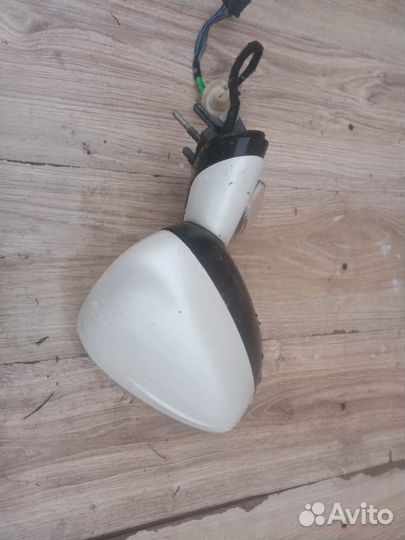 Зеркало наружное правое Citroen C4 2