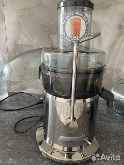Соковыжималка bork ju cup 21095 SI 950 W