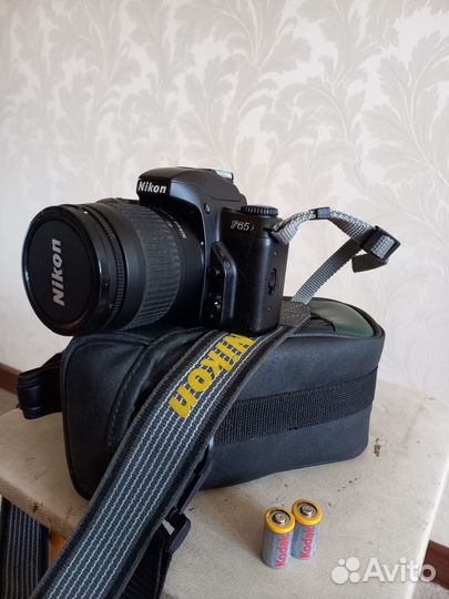 Пленочный фотоаппарат nikon F65