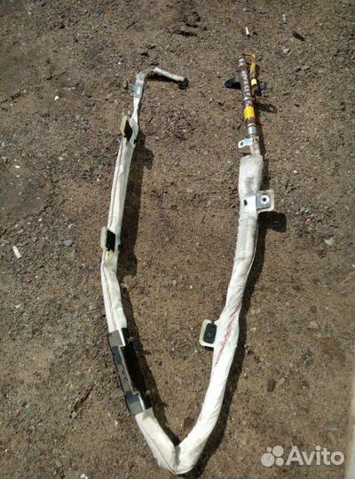 Шторка безопасности правая Chevrolet Epica X20D1