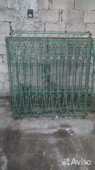 Решетки на окна б/у