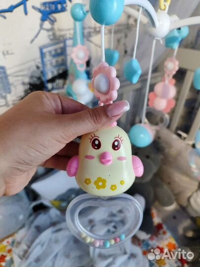 Мобиль на кроватку с проектором