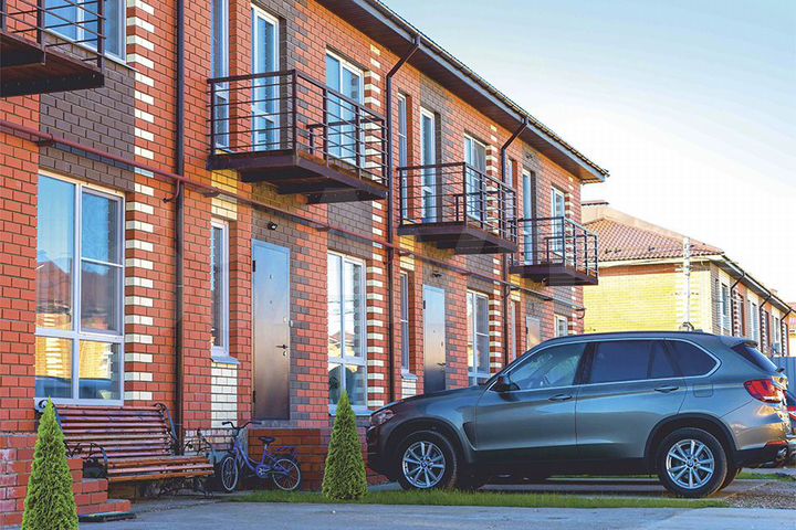 Таунхаус 57 м² на участке 1 сот.