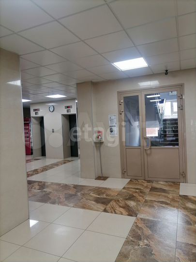 Продам офисное помещение, 555 м²