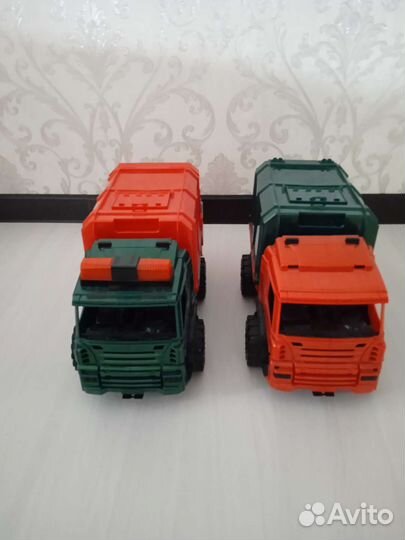 Машина мусорка