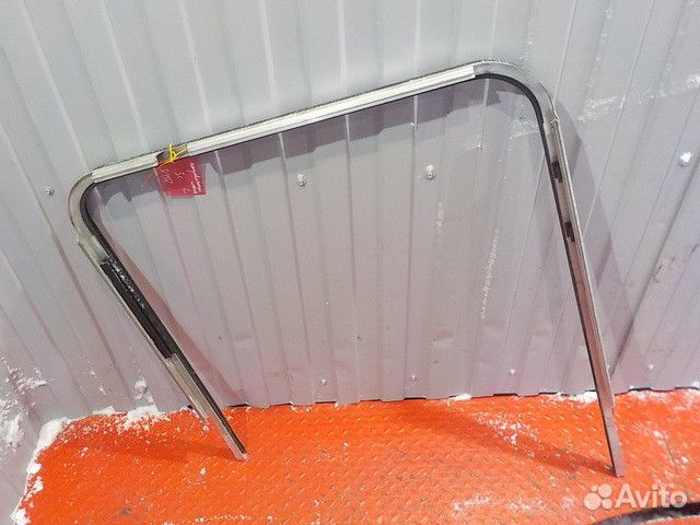 Направляющая стекла Scania P,G,R series 2053176