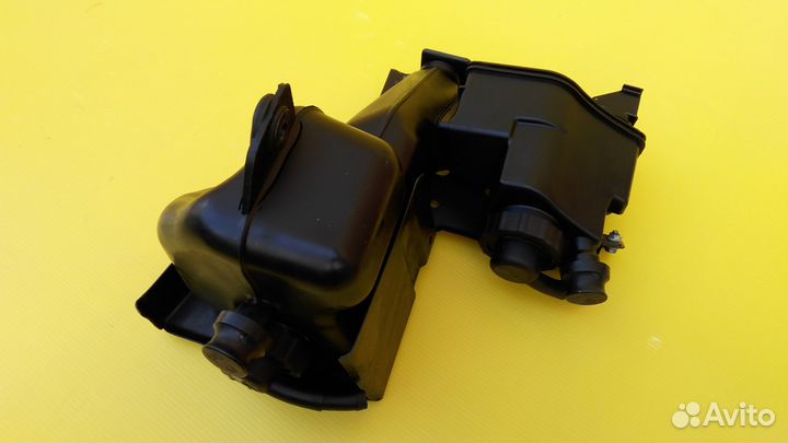 Бачок гур Мерседес W220 W215 Mercedes W 220 215