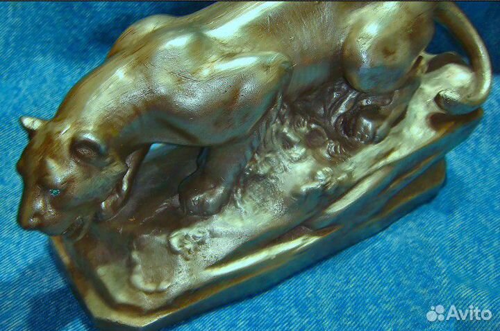 Скульптура. «Тигрица». СССР. 1958г. Завалов А.П