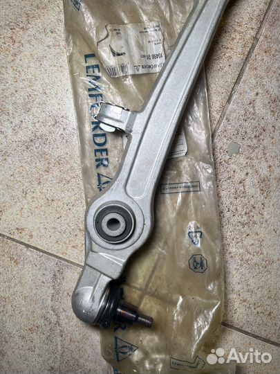 Рычаг подвески BMW 5 E34 R