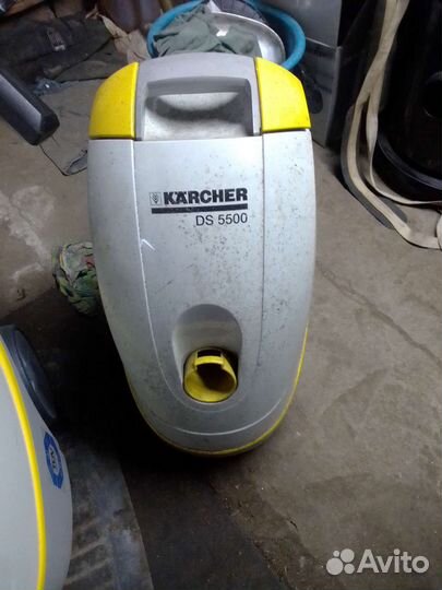 Пылесос с аквафильтром Керхер