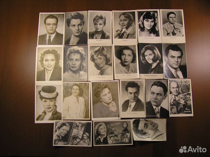 Альбом с фотографиями советских актеров