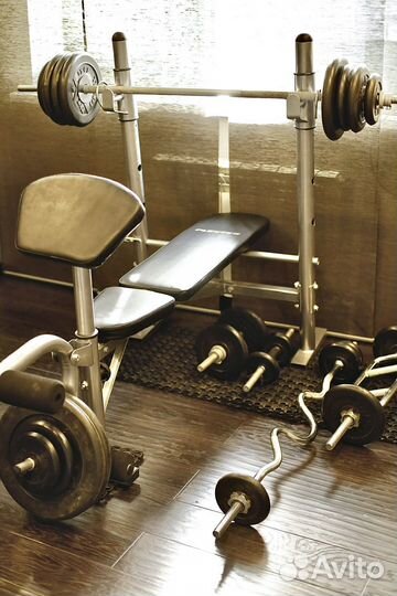 Скамья для жима штанга турник бег.дорожка