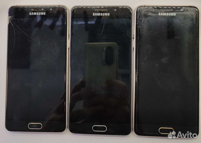 На запчасти Samsung A510 (A5 2016)