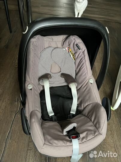 Автокресло Maxi Cosi pebble