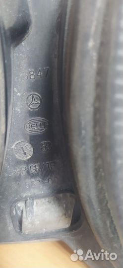 Фара Mercedes-Benz E-Class 2004 передняя правая