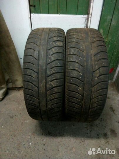 Bridgestone Blizzak DM-V1 285/65 R17