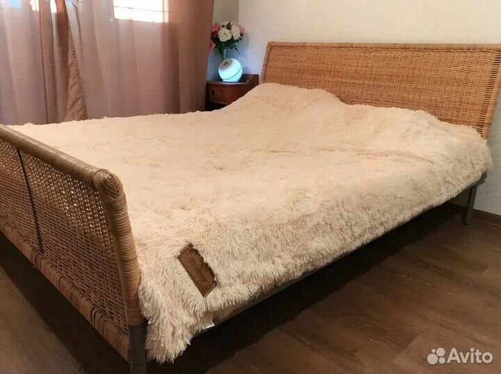 Плед-покрывало двусторонний 220х200 см