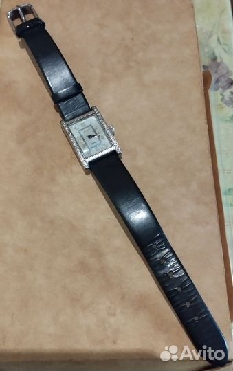 Наручные часы женские Ника серебряные