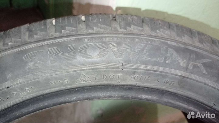 Triangle Snowlink TWT02 205/50 R17