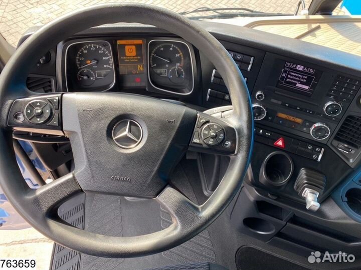 Pазбираем грузовик Mercedes-Benz Actros mpiv с 201