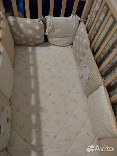 Детская кроватка