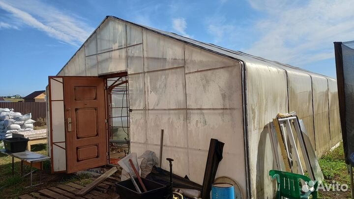 Металлический каркас зимней теплицы