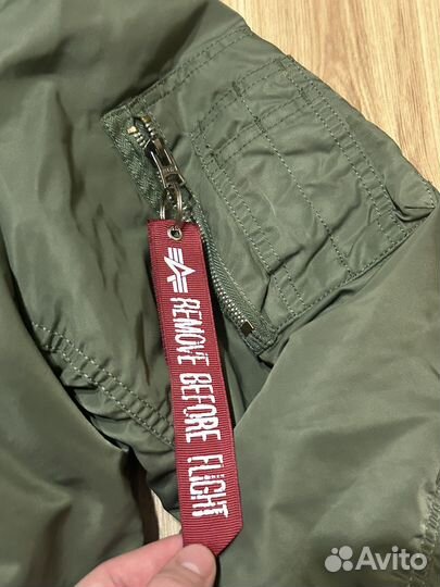 Бомбер alpha industries ma 1