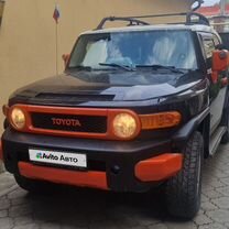 Toyota FJ Cruiser 4.0 AT, 2008, 241 000 км, с пробегом, цена 3 600 000 руб.