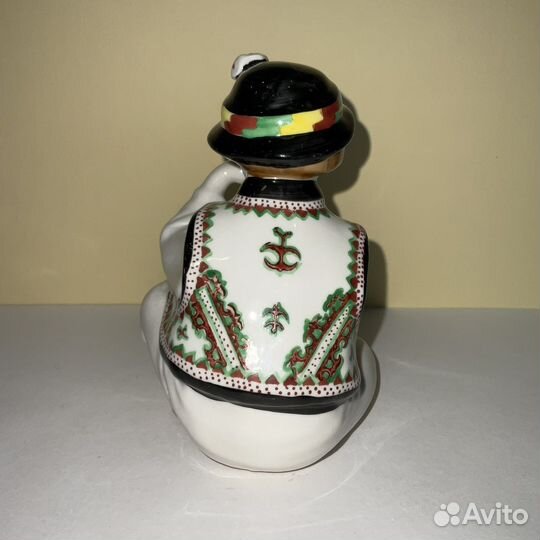 Статуэтка фарфор дети Гуцулы