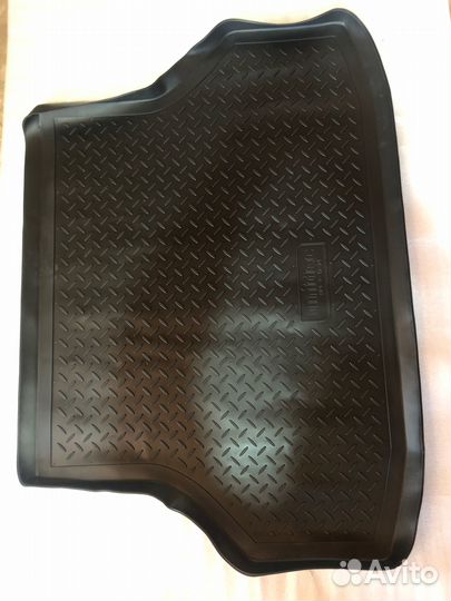 Коврик в багажник chevrolet lacetti SD,Daewoo Gent