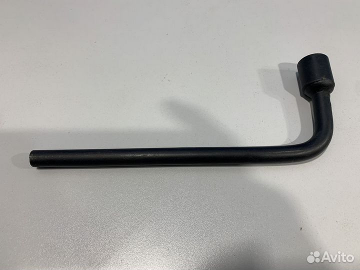 Балонник Ключ балонный renault kaptur