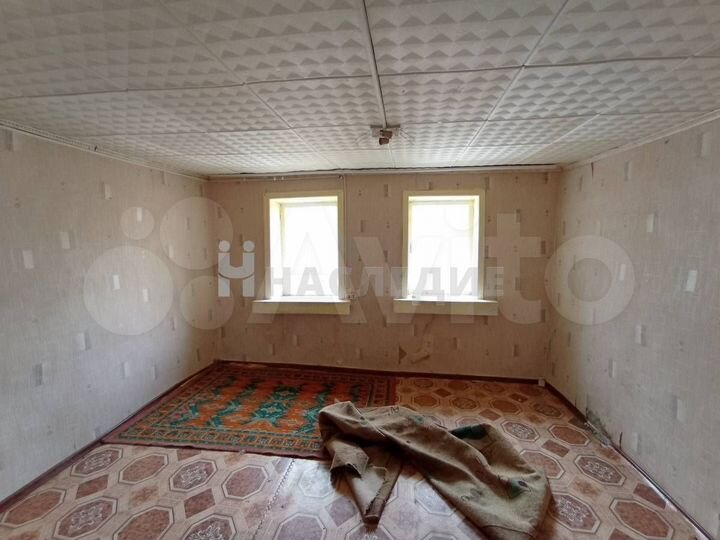 Дом 35 м² на участке 10 сот.