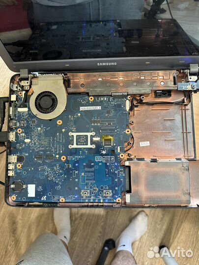 Samsung R523