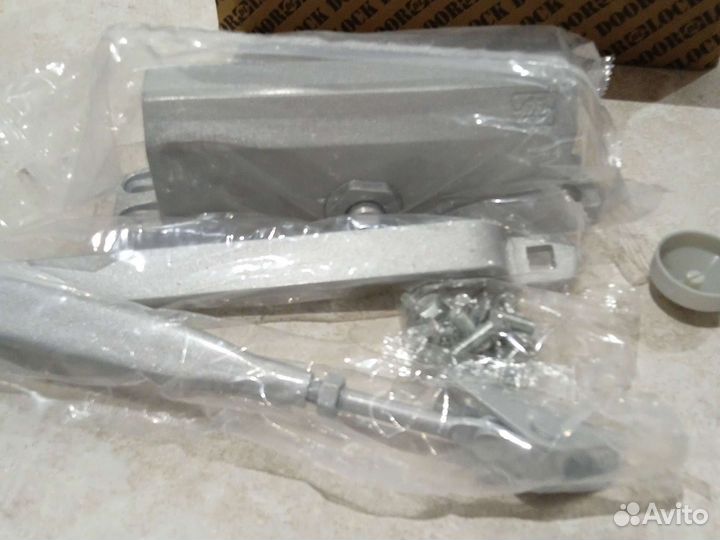 Доводчики дверей