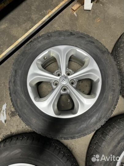 235/65 R17 Nokian Nordman 7 SUV Зима Литые R17 pсd:5x114.3 ет:48 DIA:67.1