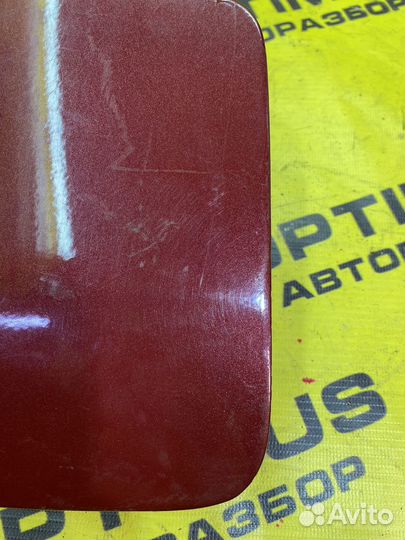 Лючок бензобака Hyundai Elantra XD