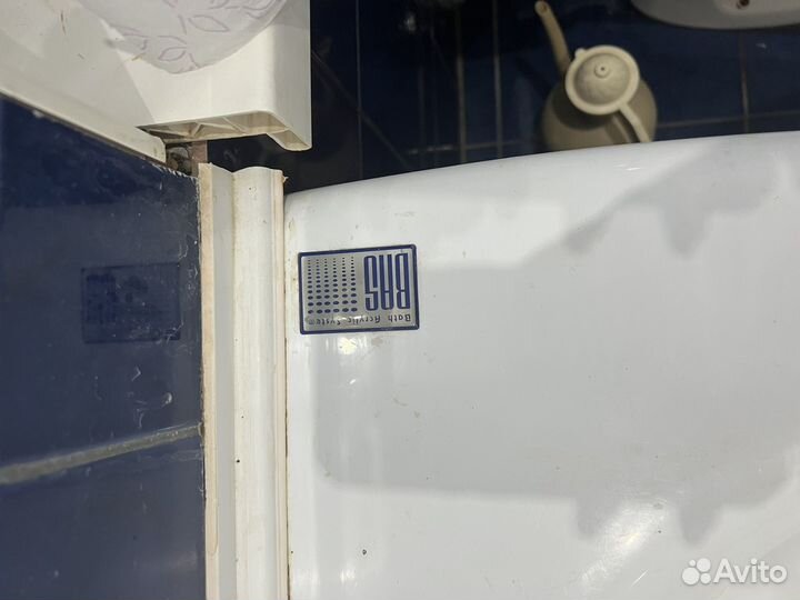 Ванна джакузи с гидромассажем